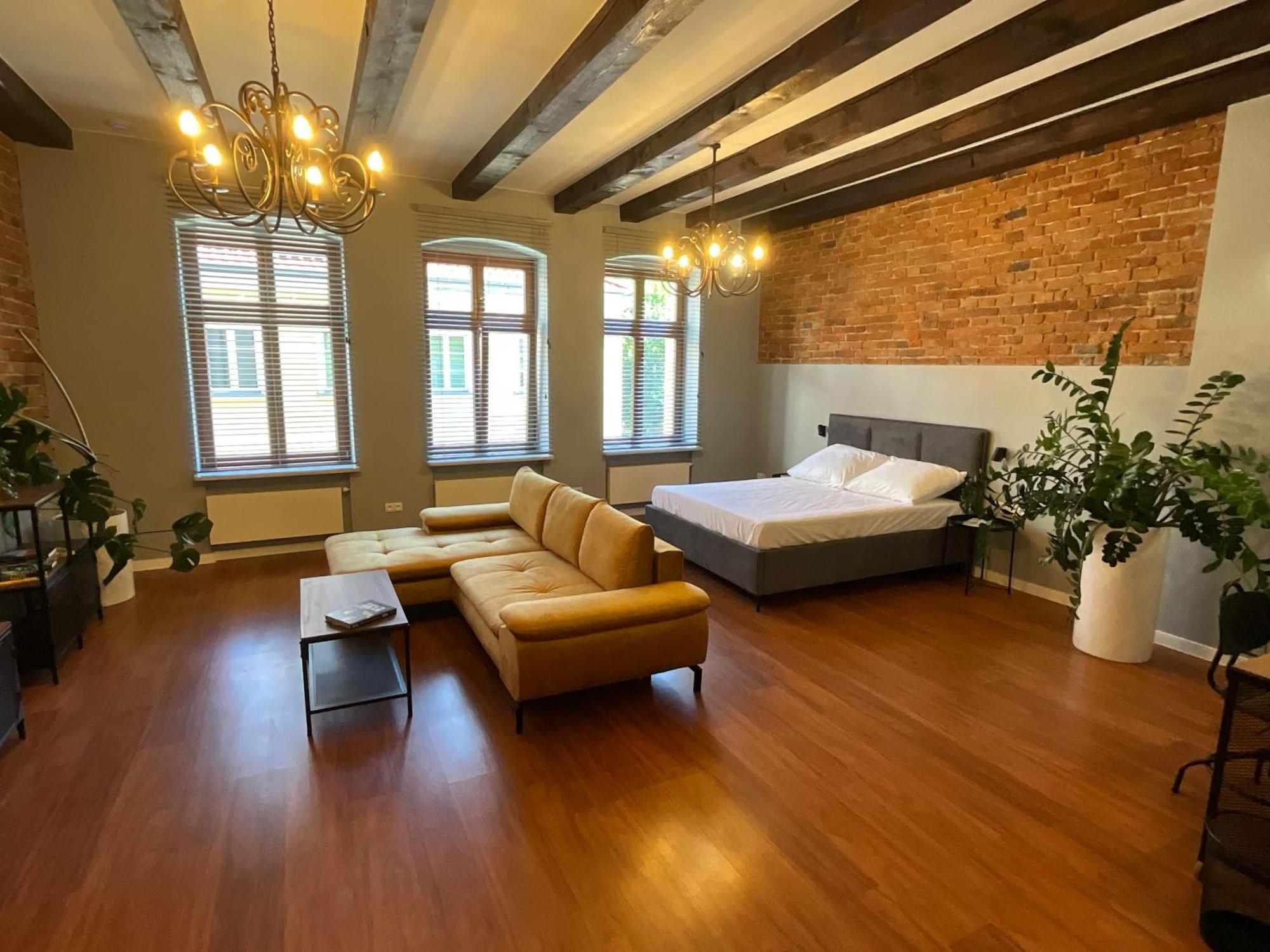 Apartamenty Zlota Nic Opole Buitenkant foto
